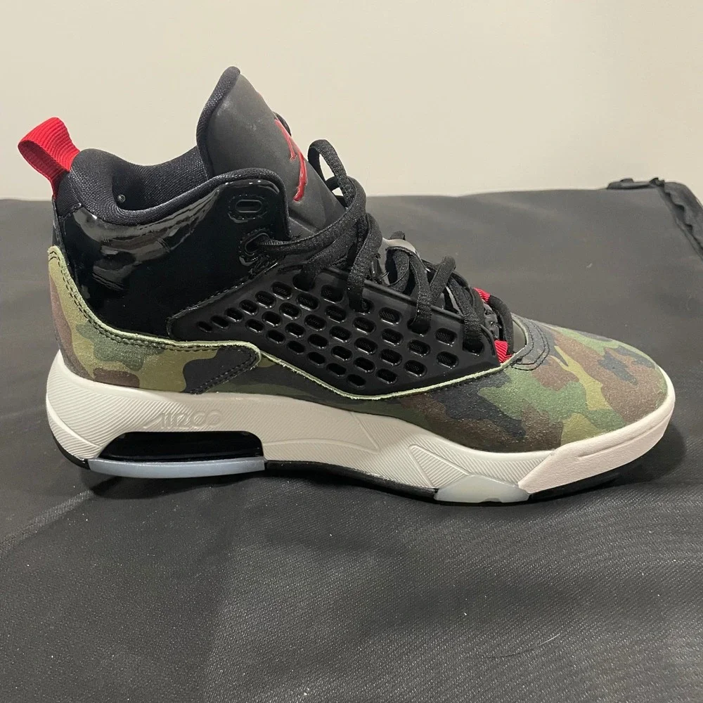 Jordan Mars 270 Low Camo Black Red Basketball Shoes CD6107-200 Mens 7.5
